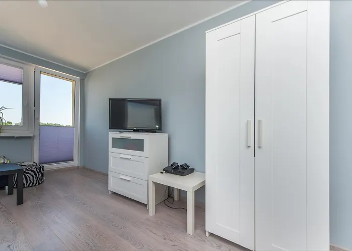 Avis 38 Apartament *